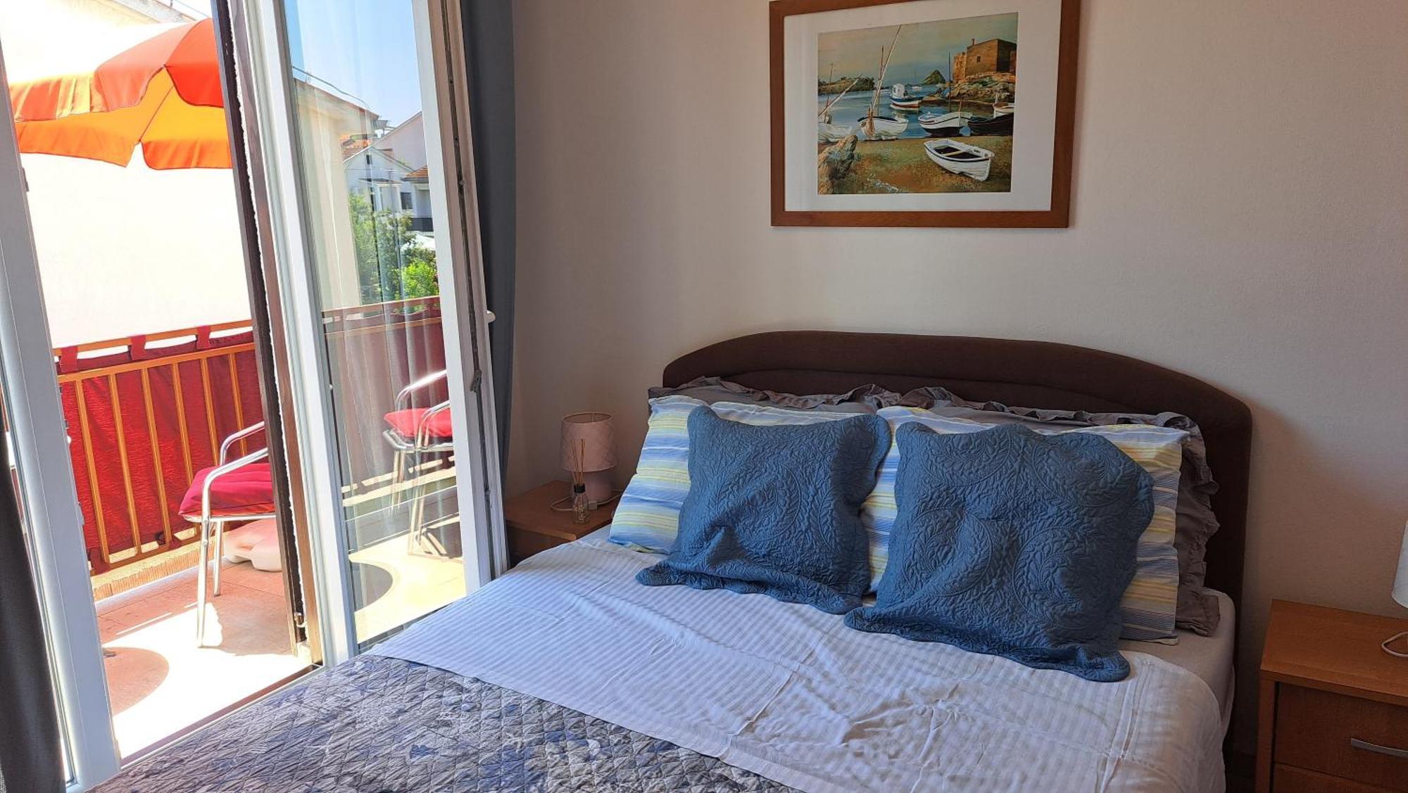 Apartmani Donna โปเรช ภายนอก รูปภาพ